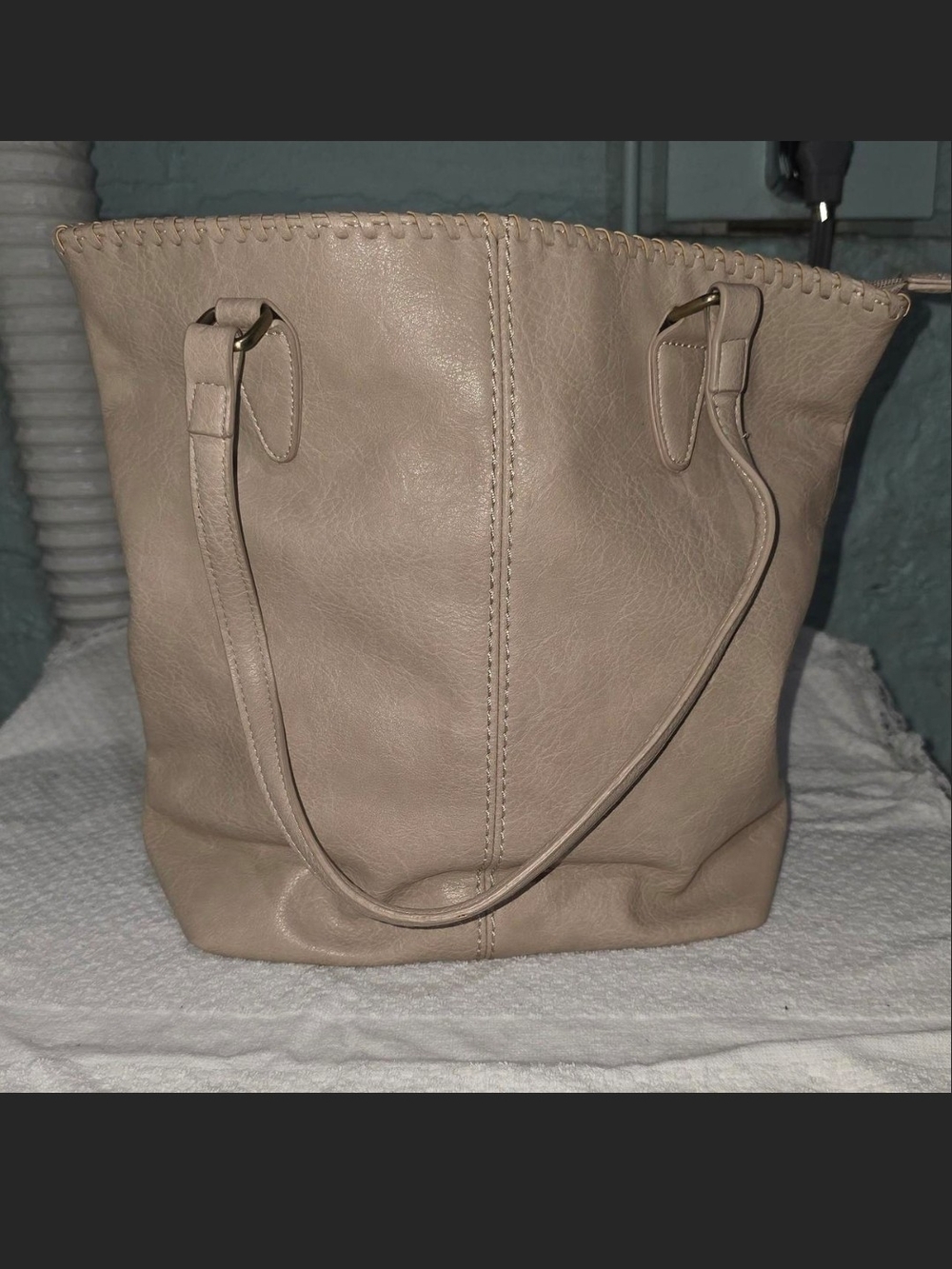 Antik Kraft Caroline cream vegan leather tote bag with leopard print lining